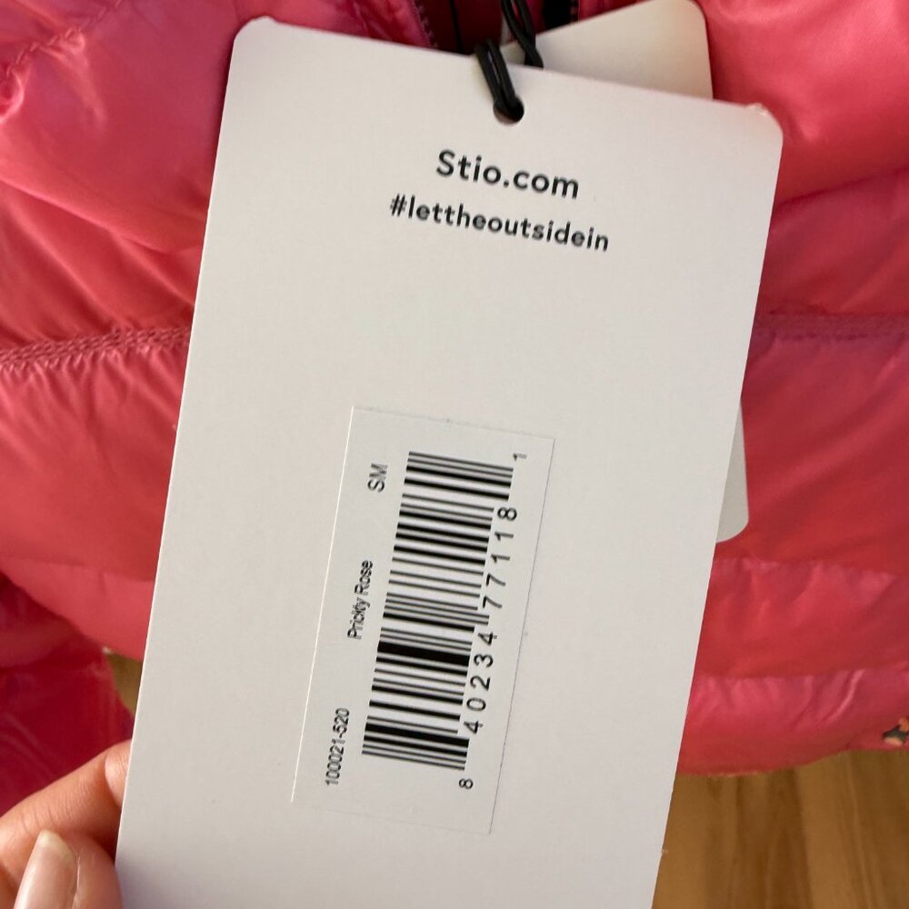 Stio Women's Hometown Down Hooded Jacket in Prickly Rose Pink Size Small NWT! - Picture 7 of 13